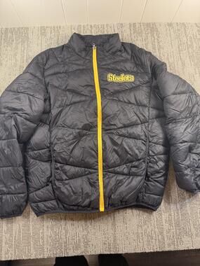 Pittsburgh Steelers Jacket Mens XL Black‎ Yellow NFL Football Puffer Quilted